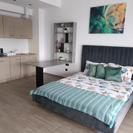 Apartament G&A By The Sea Mamaja Zewnętrze zdjęcie